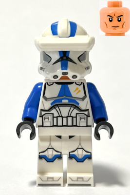 LEGO Minifigura Clone Trooper Specialist, 501st Legion (Phase 2) - Blue Arms, Macrobinoculars, Nougat Head, Helmet with Holes - Star Wars — imagen BrickLink